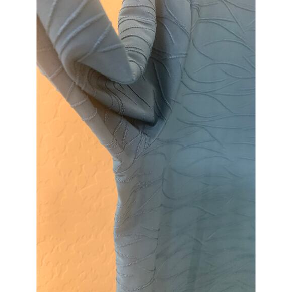 Croft & Barrow Woman's Blue 3/4 Length Sleeve Pull Over Shirt, Size Medium - Picture 8 of 11